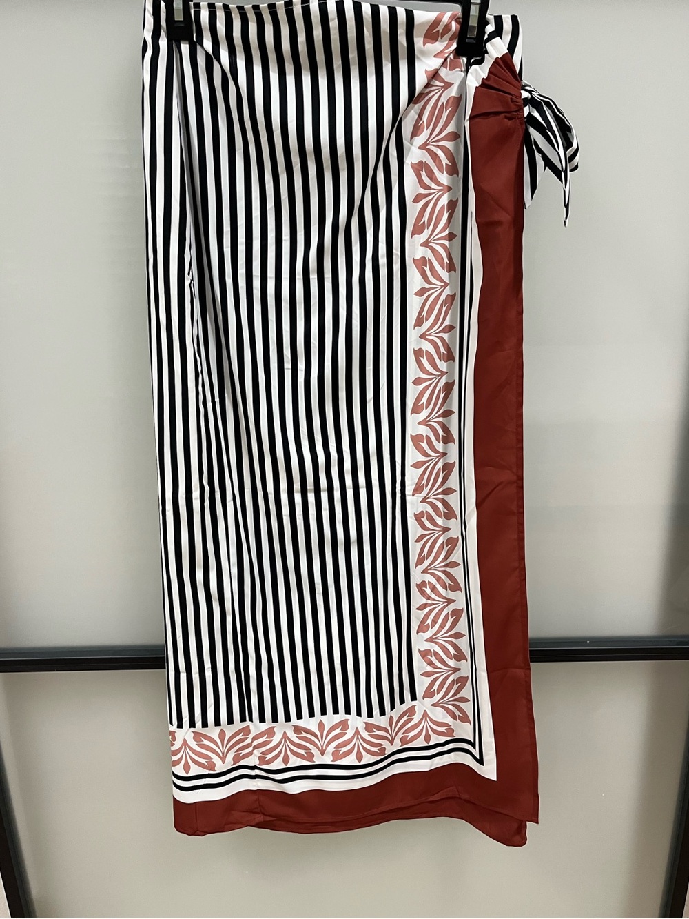 Abercrombie & Fitch High Rise Scarf Style Wrap Maxi Skirt - Picture 6 of 9